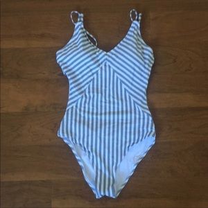 Cupshe swimsuit